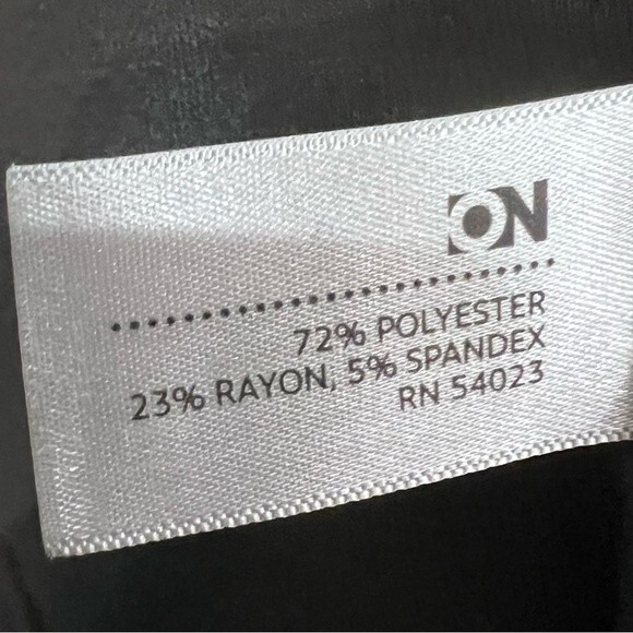 Old Navy color block dress with pockets size medium - Picture 6 of 6